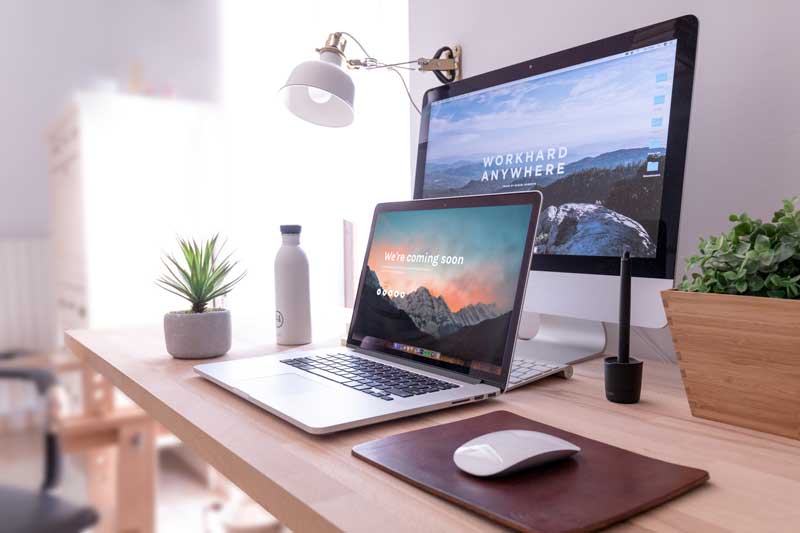 laptop-computer-mock-up-image
